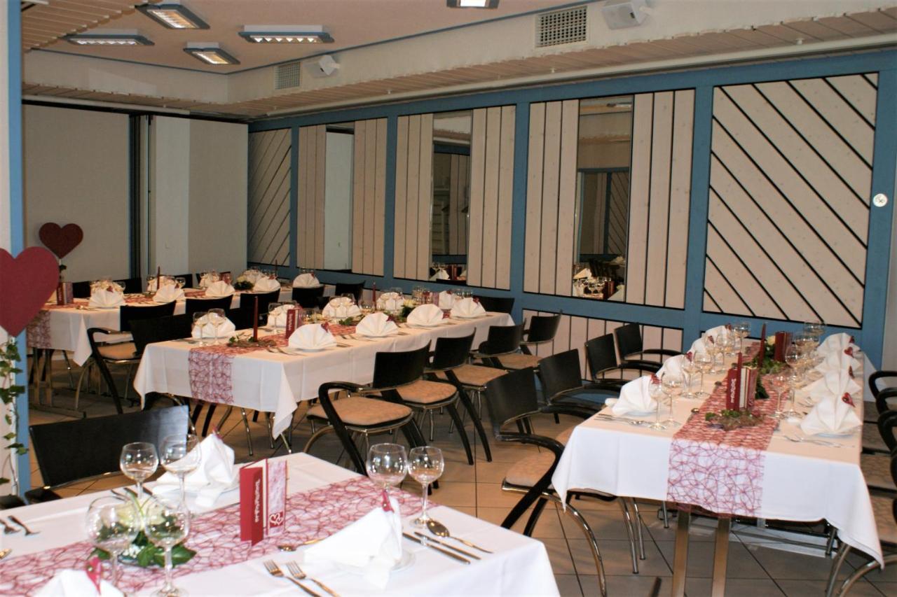 Zur Traube Schwarzwaldhotel & Restaurant Am Titisee Sankt Margen Exterior photo