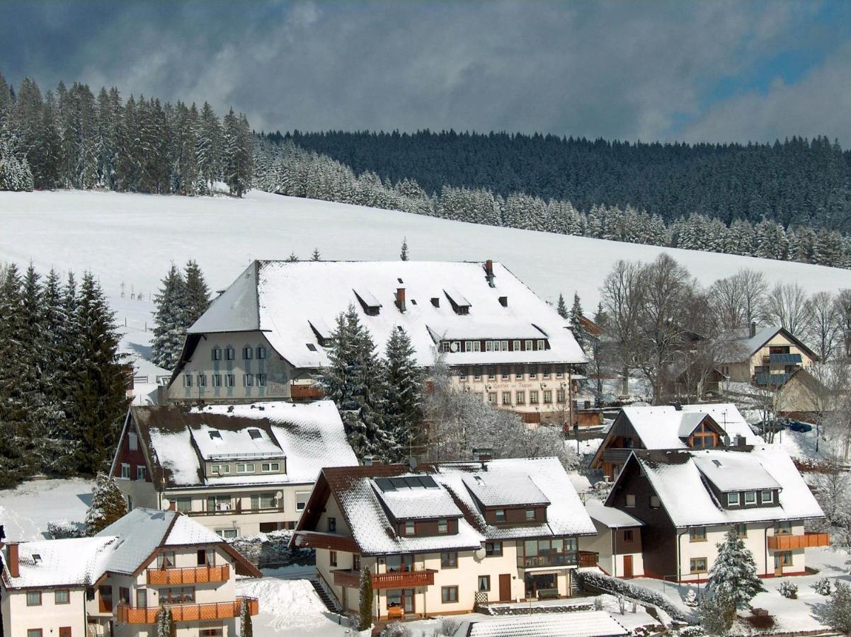 Zur Traube Schwarzwaldhotel & Restaurant Am Titisee Sankt Margen Exterior photo
